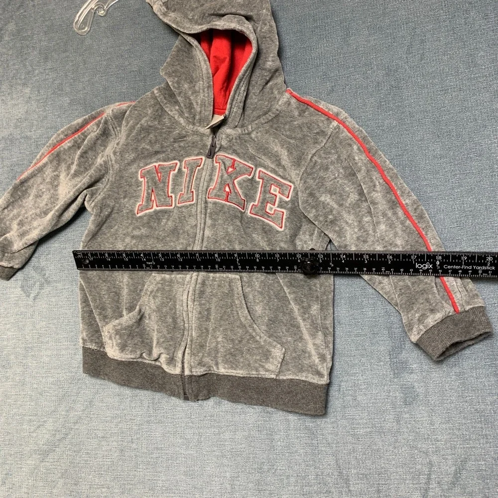 Nike Hoodie Toddlers 4T Gray Spellout Logo Kangaroo Pockets Full Zip Long Sleeve